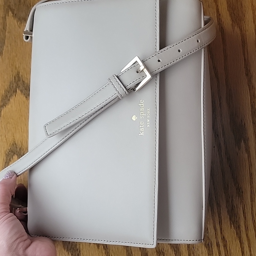 Kate Spade Cream Shoulder Bag